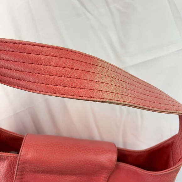 ✨Matt & Nat Vegan Leather Shoulder Purse - Picture 5 of 9